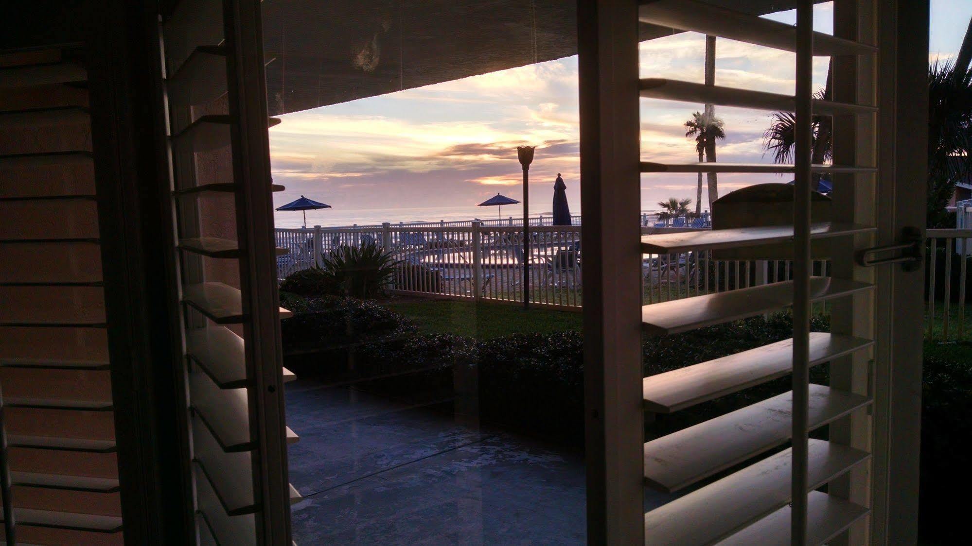 Coral Sands Inn Ormond Beach Bagian luar foto